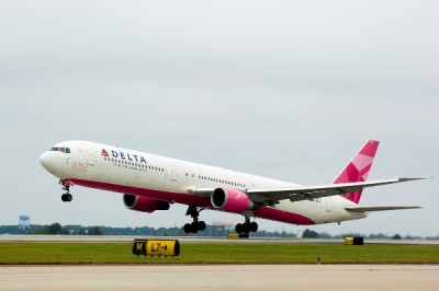 Delta-Pink-Plane
